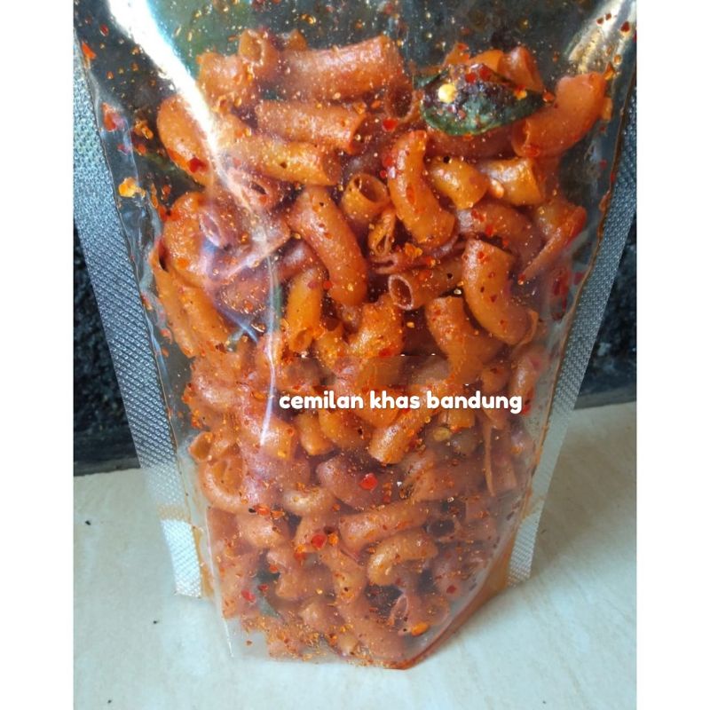 

MACARONI GORENG DAUN JERUK ISI 110GRAM/ MACARONI KERING/