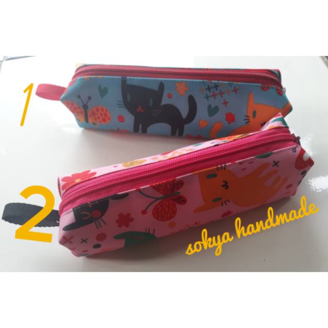 

Tempat pensil pencile case motif kucing