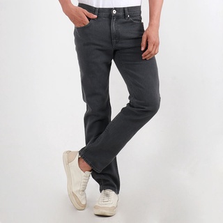 fitted jeans