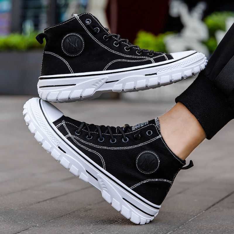 sepatu boots sneakers kasual import pria wanita Korea cod free kaos kaki