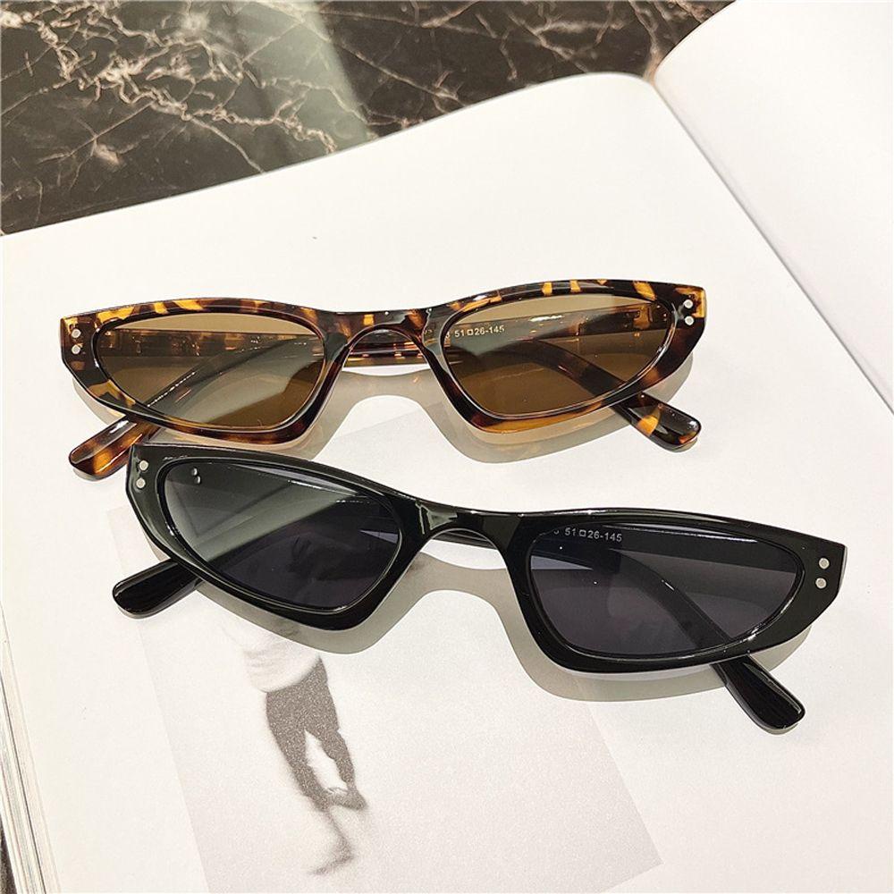 [Elegan] Kacamata Hitam Mata Kucing Perempuan Retro Perlindungan UV UV400 Cat Eye Segitiga Bingkai Wanita Triangle Eyewear