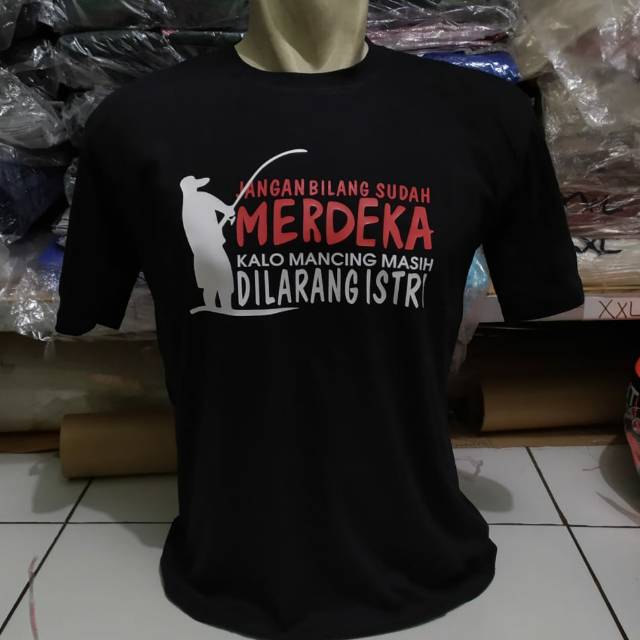  Kaos  Gambar  Orang Mancing  cari