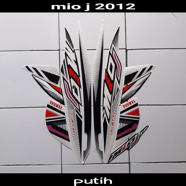 stiker motor mio j 2012 putih