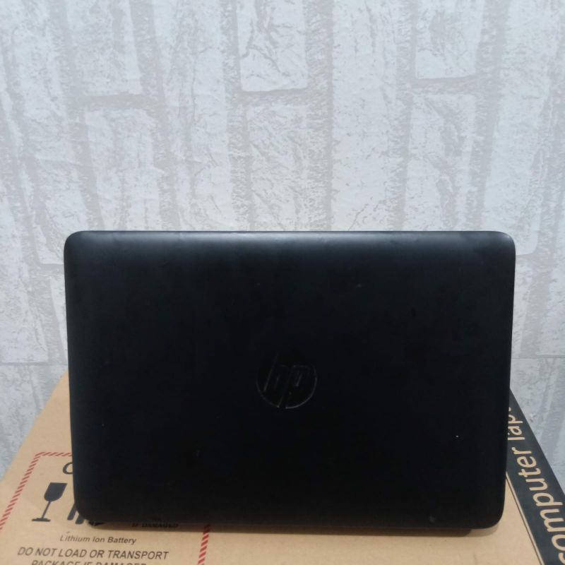 Laptop HP Elitbook 820 G1 Core i5-4200U Ram 4 GB / HDD 500Gb Layar sentuh (Touchscreen) intel HD graphic family