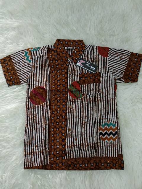 Kemeja hem batik anak size M (4th - 5th)