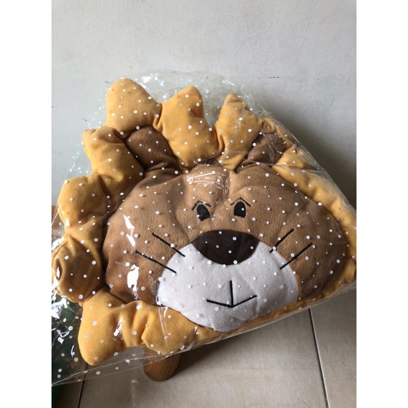 Bantal Singa / Lion Head Pillow / Kado 