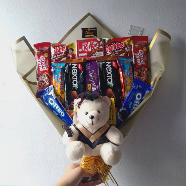 Snack Bouquet + Boneka Wisuda (Premium Wrap) / Bucket Buket Bunga Snack Jajan / Cemilan / Kado