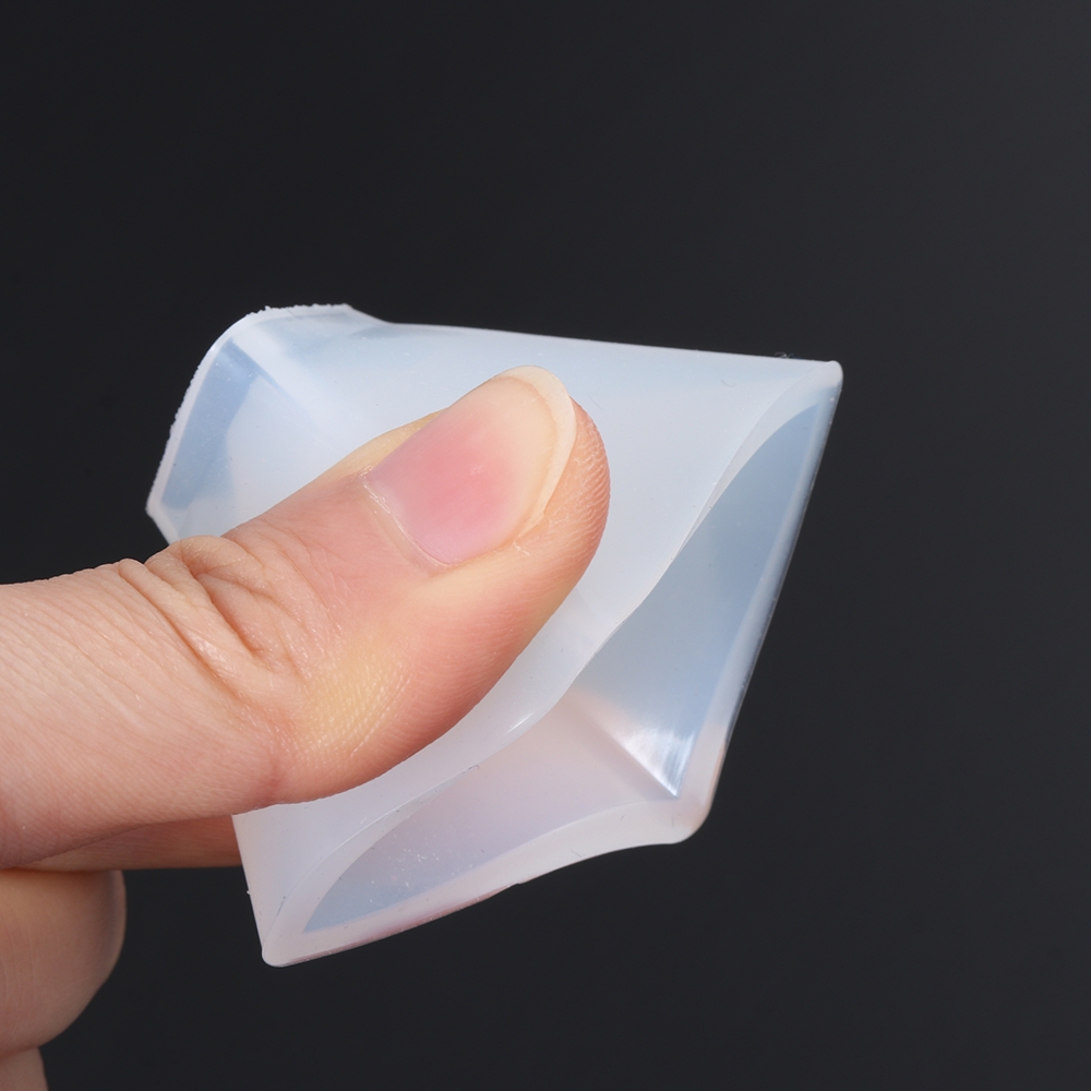 Cetakan Bentuk Piramid Uv Epoxy Kristal Resin Untuk Kerajinan Liontin