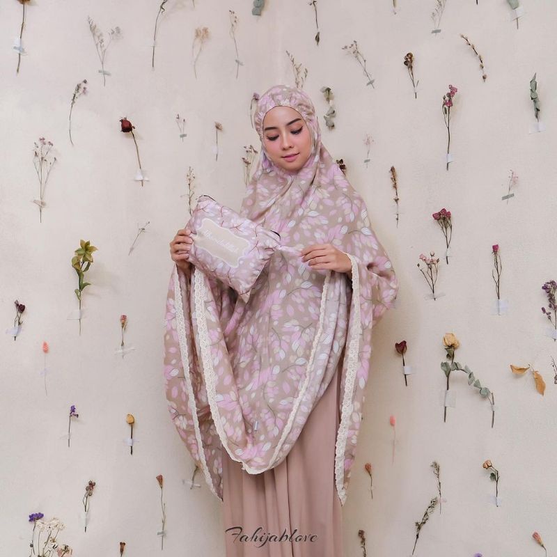 Mukenah Alina by Fahijablove