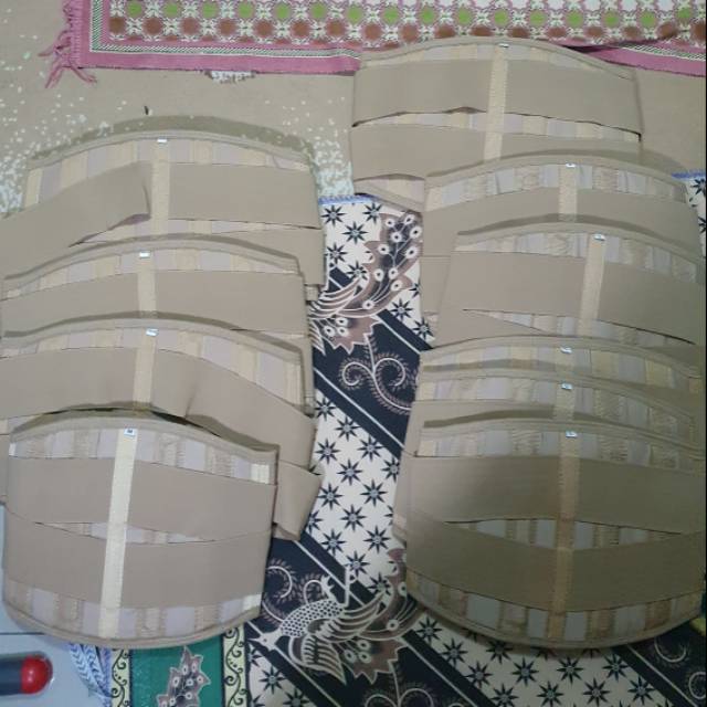 Korset lumbal untuk LBP