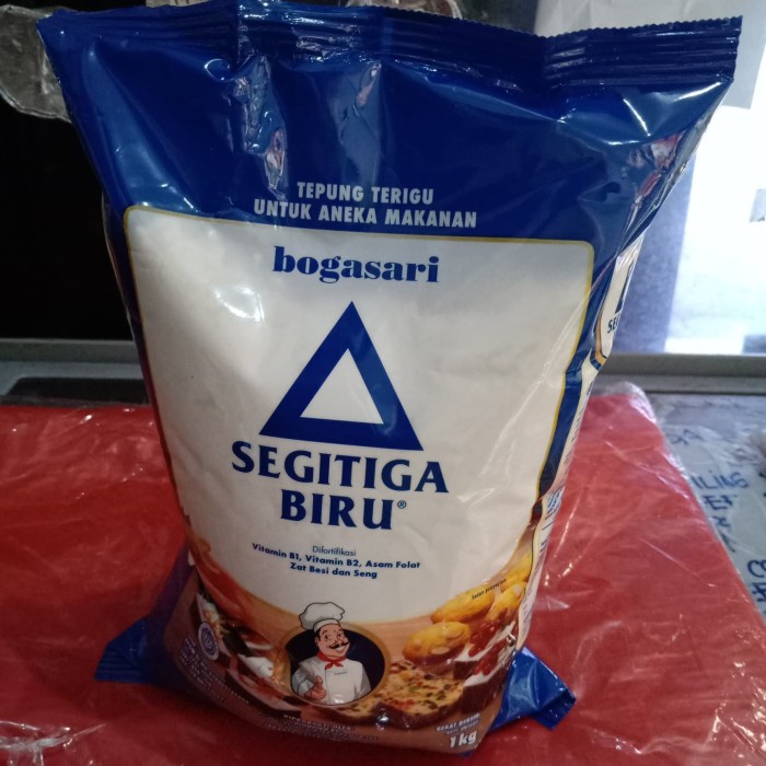 

b011tee Segitiga Premium Tepung Terigu 1Kg Da01D100