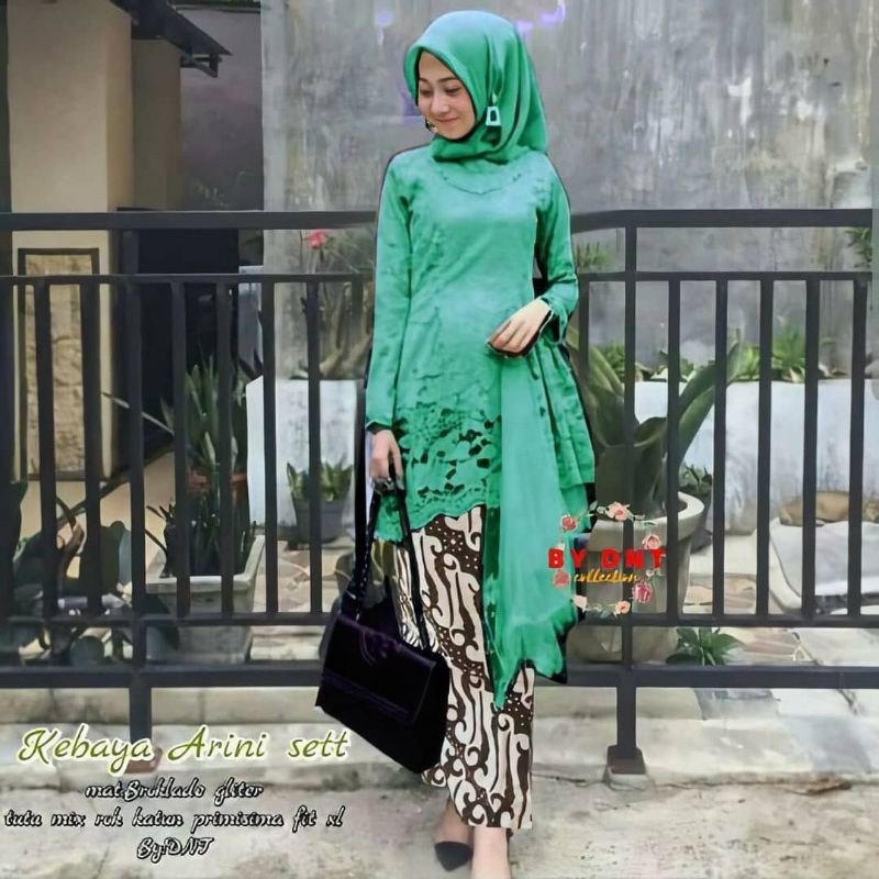 SET KEBAYA BROKAT KEBAYA KONDANGAN KEBAYA LAMARAN SET BROKAT PINGUIN