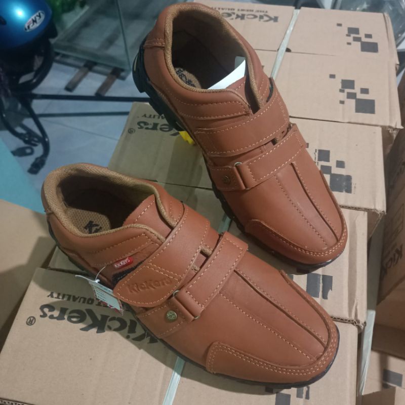 sepatu casual kulit asli sepatu kretekan kulit asli sepatu kerja sepatu santai pria kulit asli