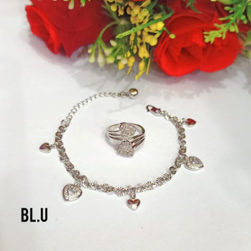 GELANG TANGAN WANITA TITANIUM FREE CINCIN MOTIF PILIHAN LAPIS EMAS 22 K ANTI KARAT
