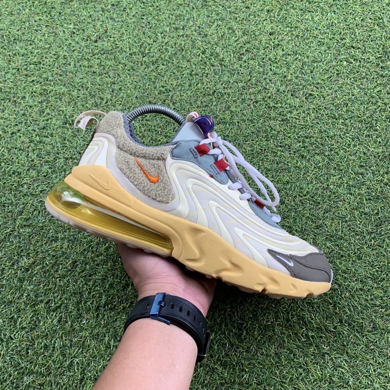 nike airmax 270 x travis scott
