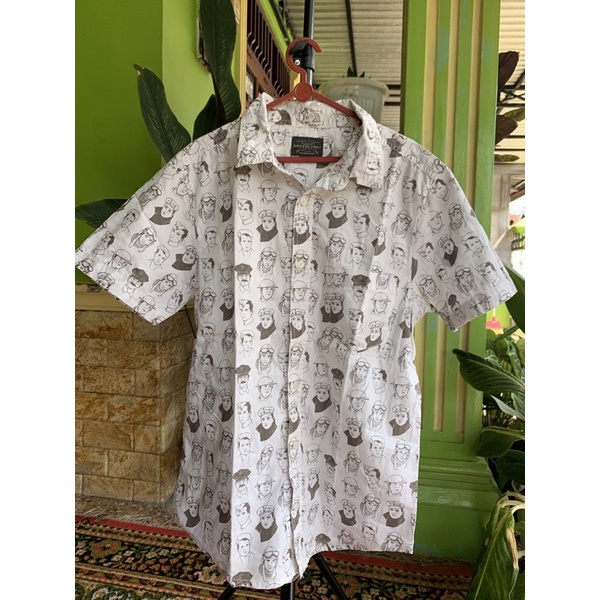 Kemeja Lengan Pendek GREENLIGHT