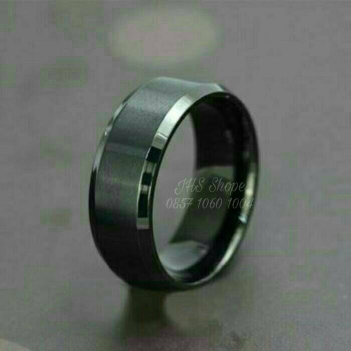 pria-cincin- cincin hitam titanium import -cincin-pria.