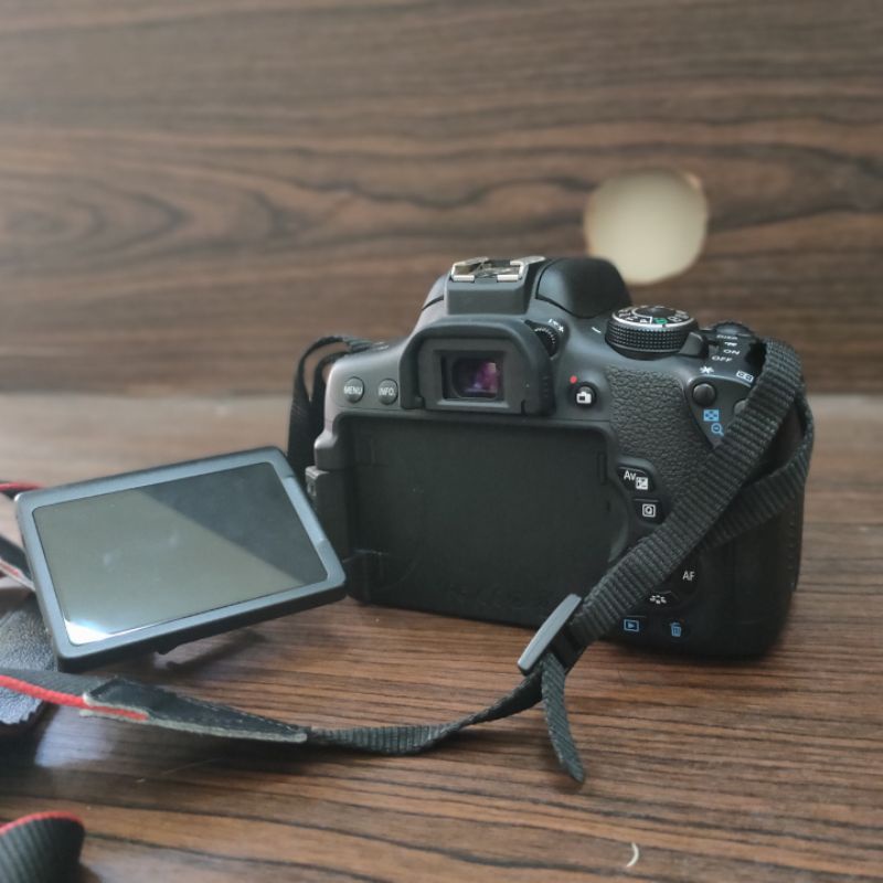 Canon 750D