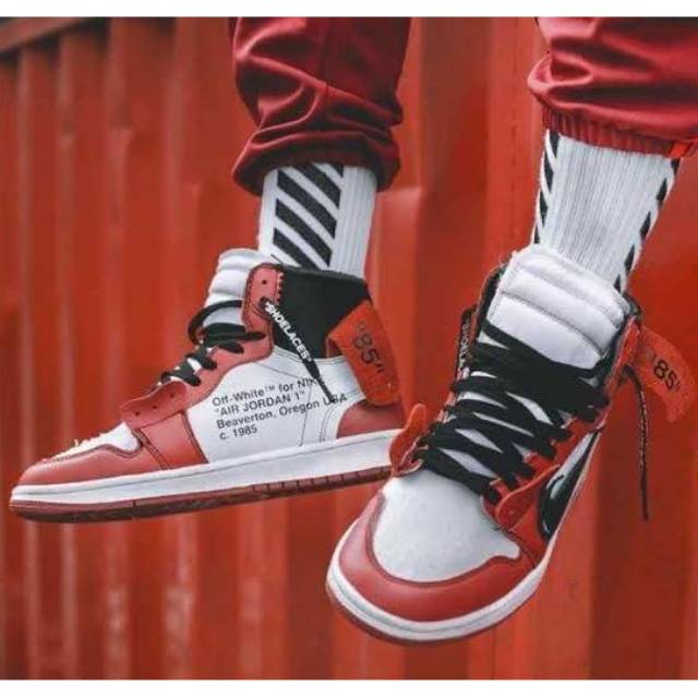 NIKE AIR JORDAN 1 RETRO HIGH OFF-WHITE CHICAGO PREMIUM QUALITY