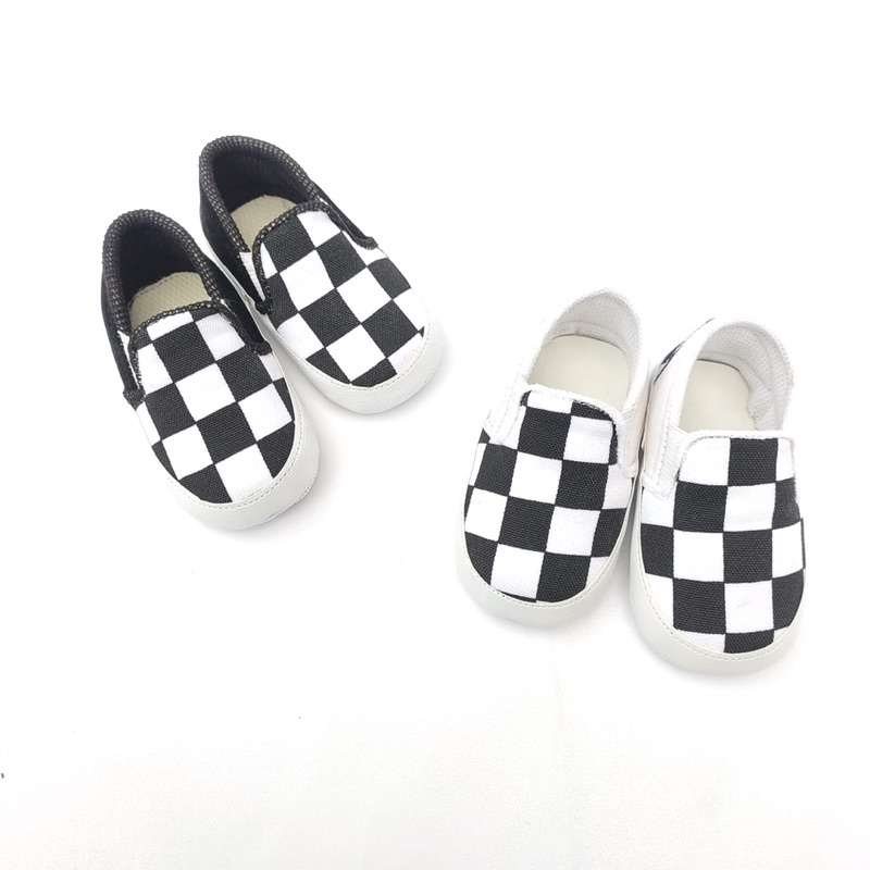 Sepatu anak bayi prewalker laki laki 0 12 bulan murah trendy cod slip on catur anti slip