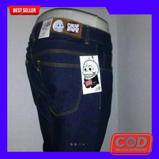 Jeans Pria Sobek Patch Lutut Bikers Cowok Celana Jeans Pria S Ty148 Reguler Standar Biru Muda Keren 