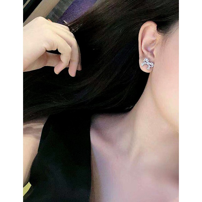 LRC Anting Tusuk Fashion Bow Pearl-studded Earrings D27867