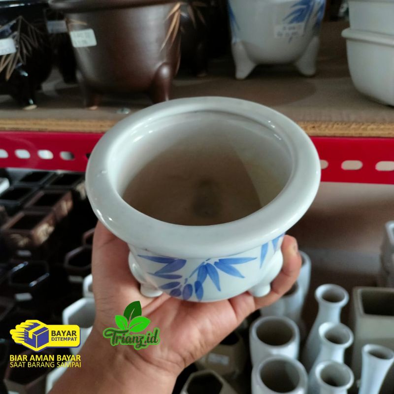 pot bonsai keramik bulat motif daun putih