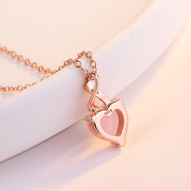 [Ready Stock]Fashion Silver Plated Heart-Shaped Pink Crystal Pendant Necklace