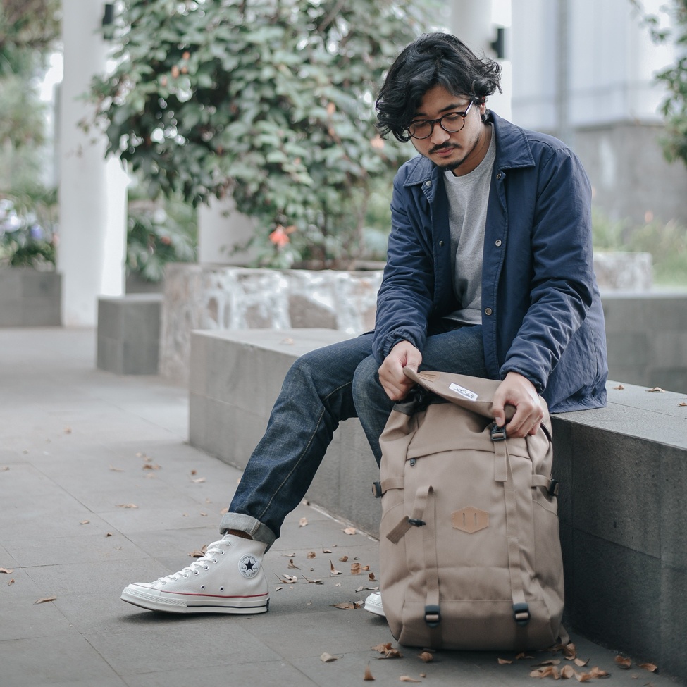 BORA KHAKI ORIGINAL x ATVA Tas Ransel Casual Pria Daily Backpack Kuliah Kampus Kerja Kantor Sekolah SMA SMK Remaja Dewasa Tas Punggung Laptop Ukuran Besar 14 Inch Bagpack Distro Tas Jalan Traveling Premium Outdoor Travel Bag Keren Terbaru Kekinian Branded