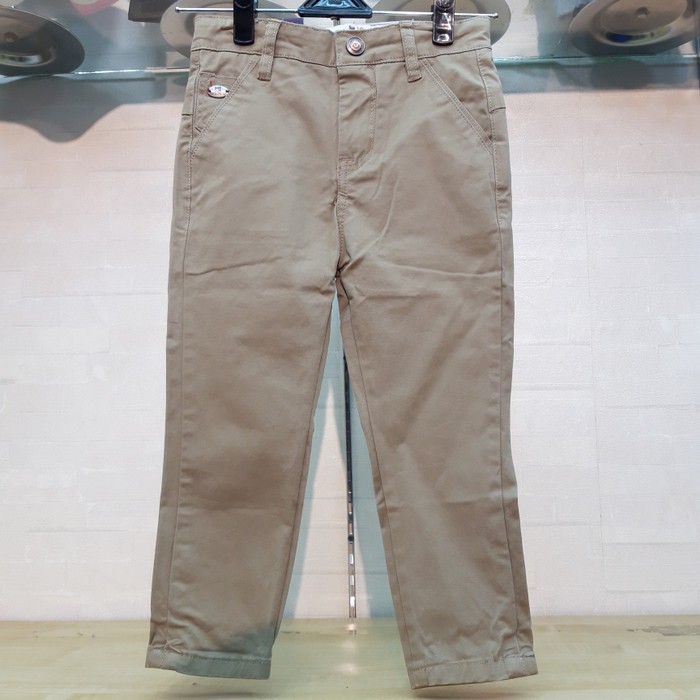 

Produk Terbaru - Celana Panjang Anak Cowok Import Warna Coklat Umur 3 - 5 Tahun. - 3-4 Tahun