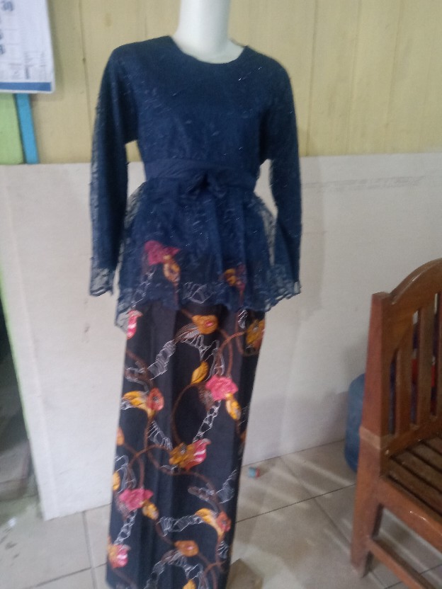 Maura Couple - Sania Ruffle Batik Couple Ori Ndoro Jowi Dnt Garansi Termurah Couple Brokat Pinguin