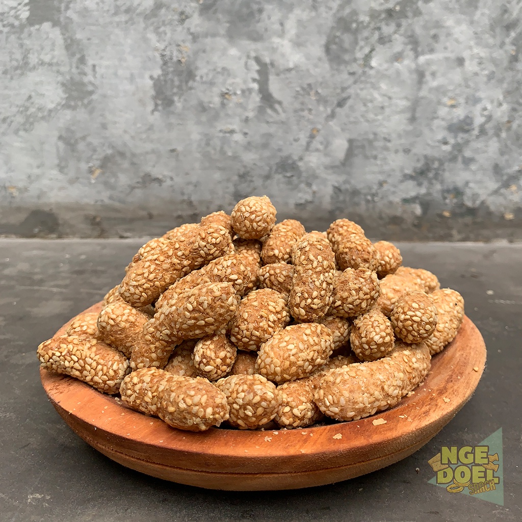 

Keciput Wijen / Kue Ciput Wijen / Liliput Wijen Ngedoel