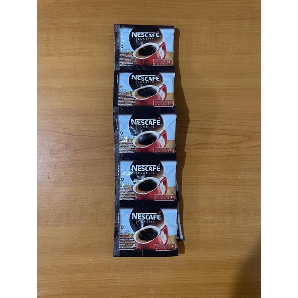 

Nescafe Classic 2 gram 1 renceng (10 pcs)