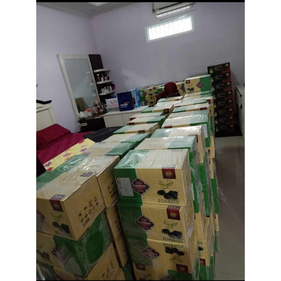 

Kurma Zoha Mazafati Dates Premium