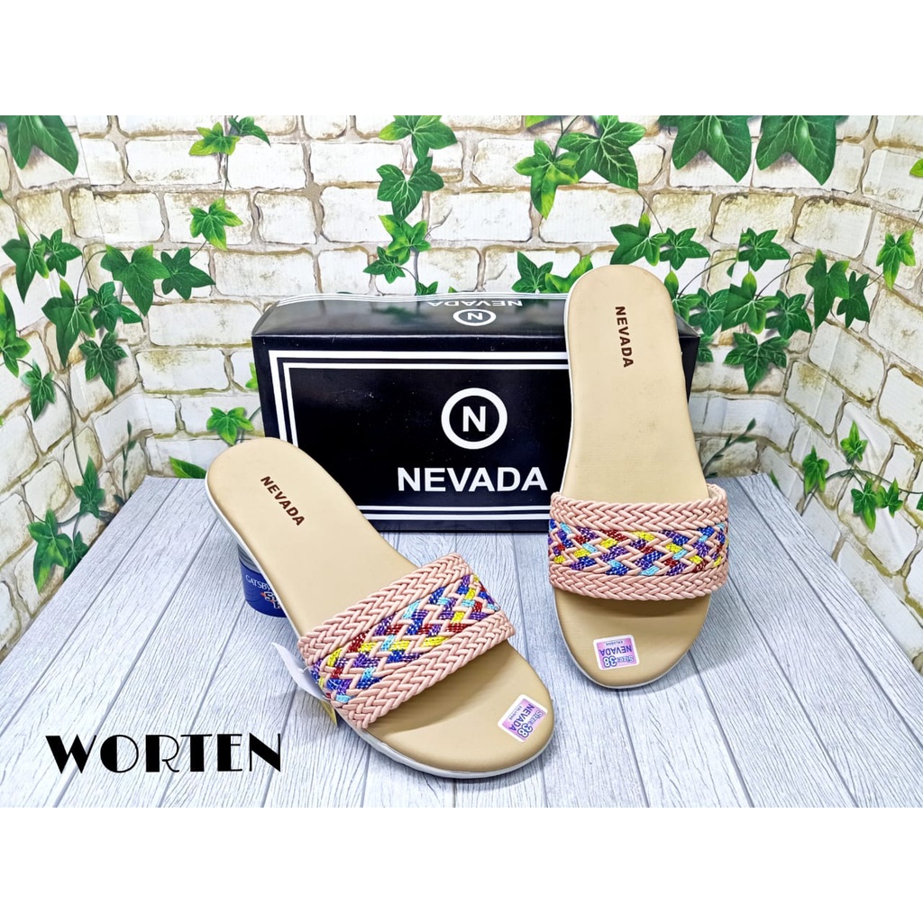 Sandal nevada slop motif rajut/Sandal wanita terbaru