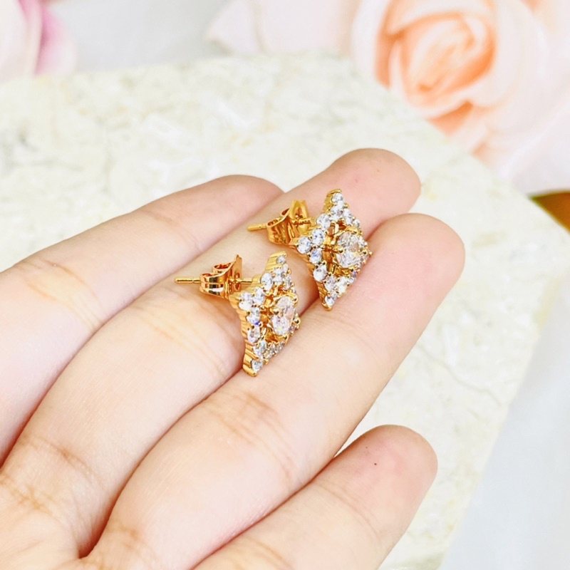 Anting tusuk permata motif emas murah meriah Xuping