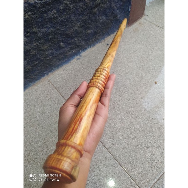 tongkat komando getah pinus
