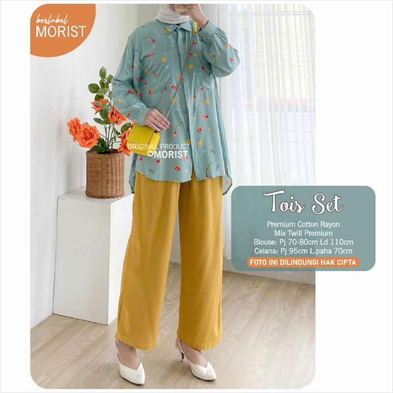 Tois one set by morist//one set