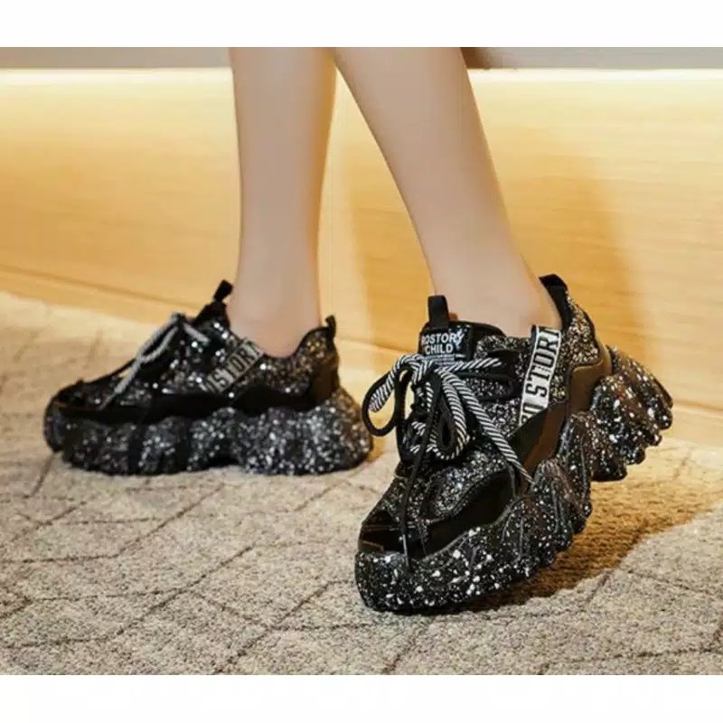 Sneakers Wanita Alexandra Glowing Side AS113