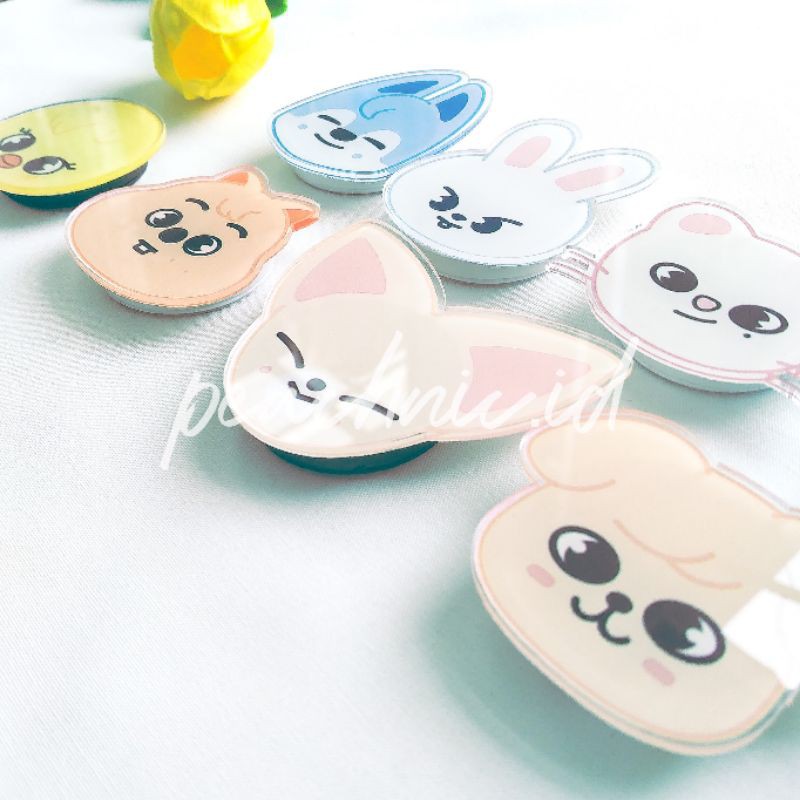 [READY STOCK] SKZOO GRIPTOK KEYRING