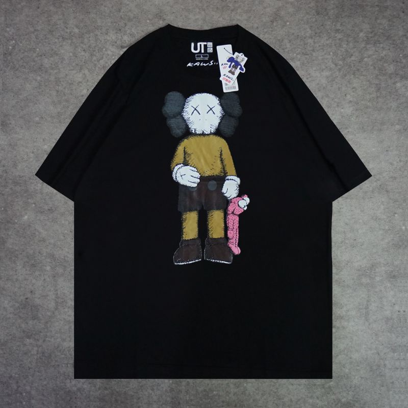 KAOS UNIQLO KAWS - BAJU T SHIRT UNIQLO X KAWS AUTHENTHIC-1