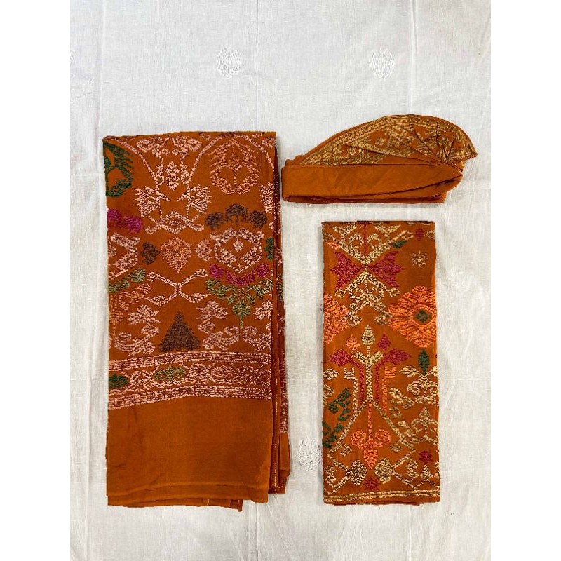 Set Pakaian Adat Bali Pria Saput +  Udeng +  Kamen Khas Bali MB17