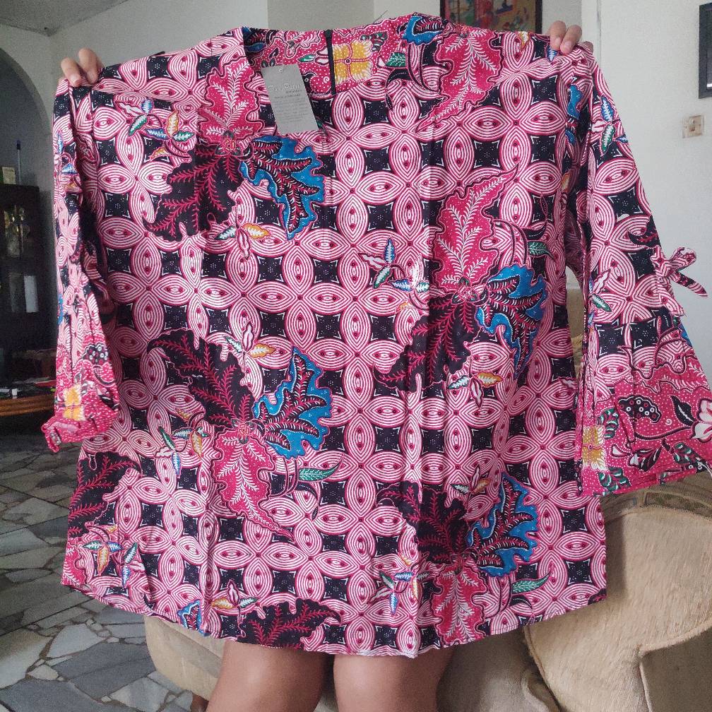 Batik Wanita Blouse Atasan  Batik S-m-l-xl-xxl-3l-4l-5l Model Terompet Lengan 7/8