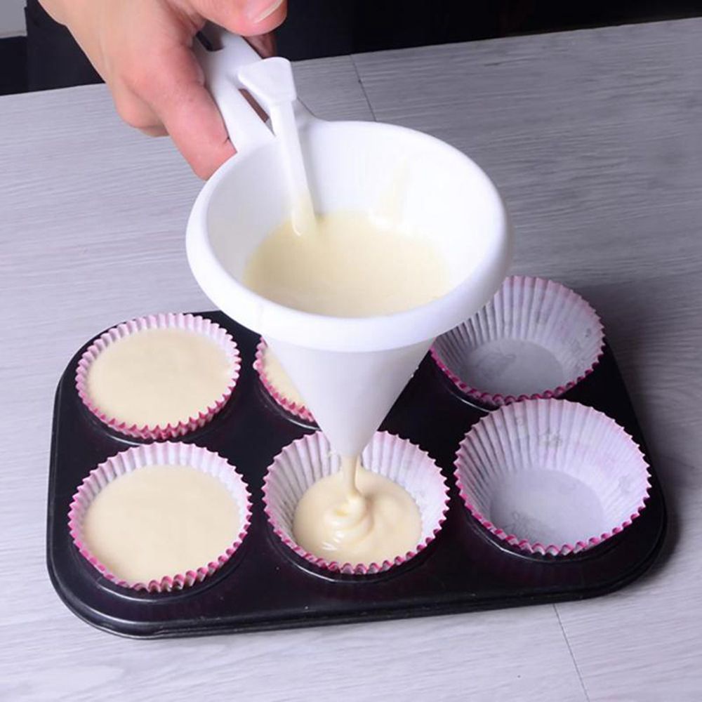 DIY Convenient Chocolate Candy Batter Funnel Mold White Food-grade Plastic  Kitchen &amp; Home Pancake Cream Dispenser