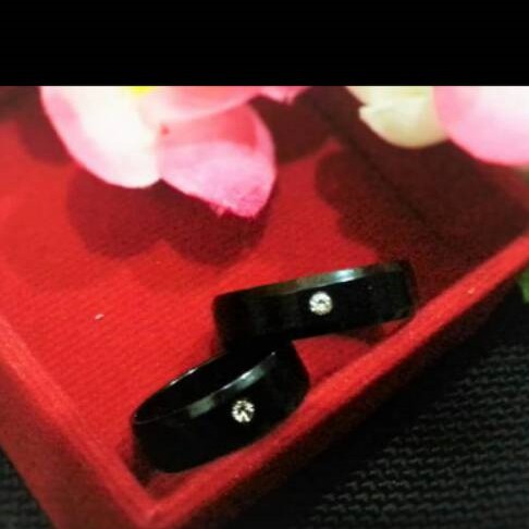 Cincin Couple Black Pearl TITANIUM ANTI KARAT SELAMANYA PGM CT52 SATUAN