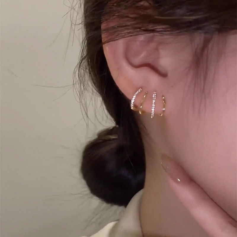 Anting Tusuk Kristal Warna Emas Untuk Wanita