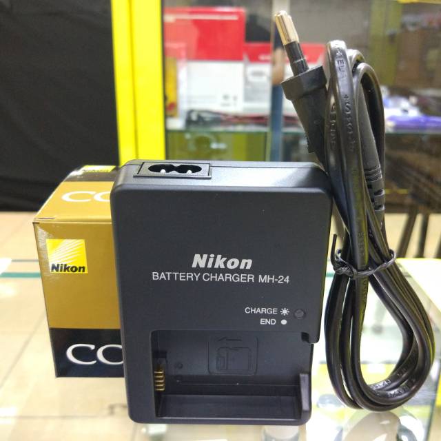 CHARGER NIKON MH-24 MH24 FOR N   IKON D3100 D3200 D3300 D3400