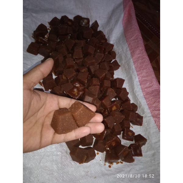 

gula wedang uwuh tinggal sedu 1kg isi 40biji