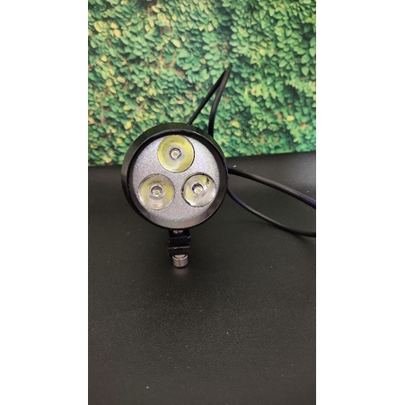 lampu tembak 3 mata dudukan stang 12v model u3 bahan aluminium