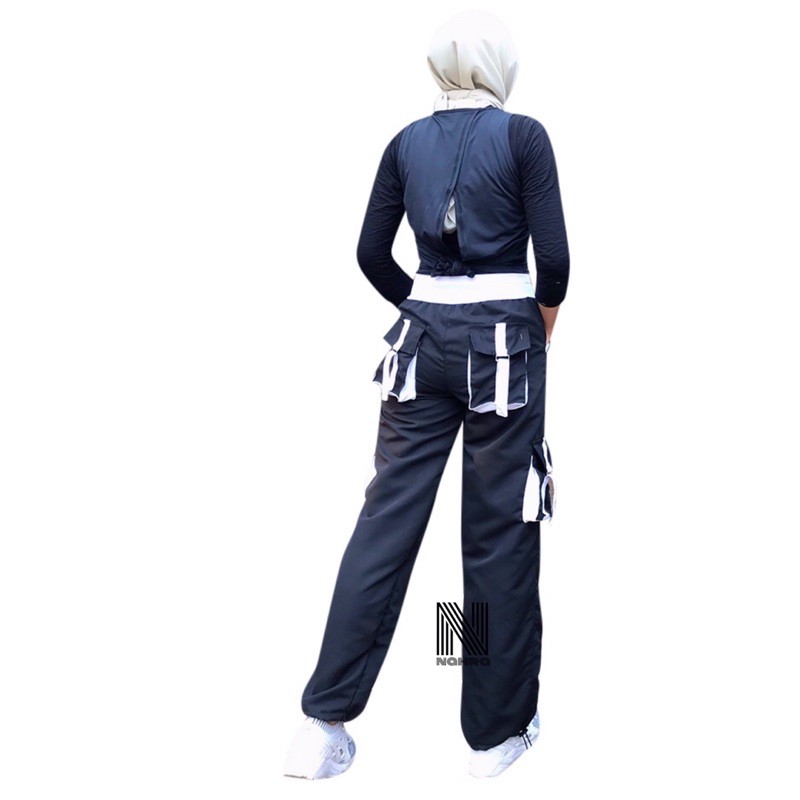 Cargo parasut zumba hitam sablon putih / celana training parasut untuk zumba fitness running unisex-1